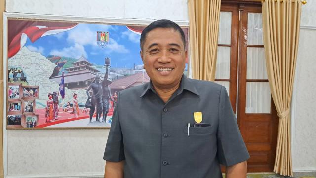 Ketua DPRD Cilacap